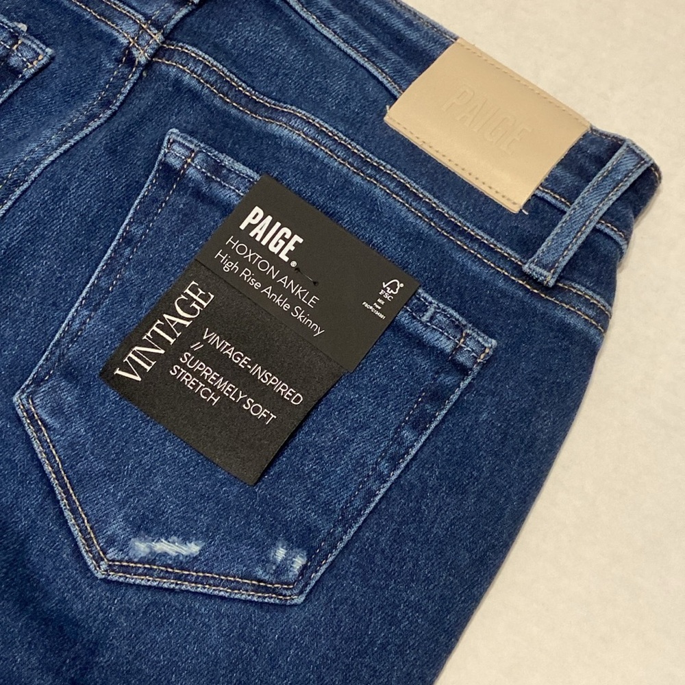 PAIGE Hoxton Jeans NWT